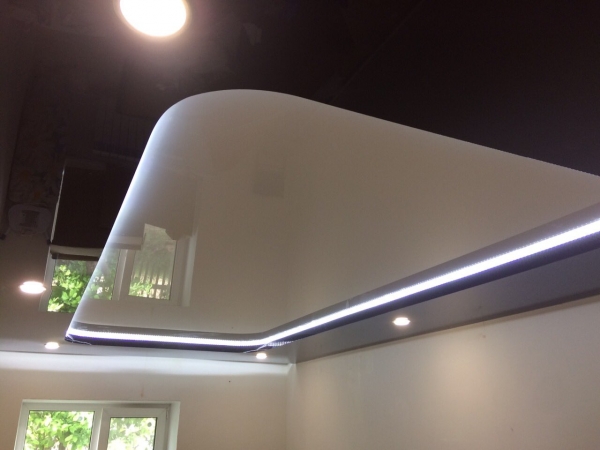 Меняем старый потолок на новый!