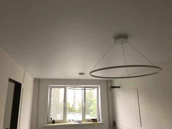 Пример сатинового натяжного потолка